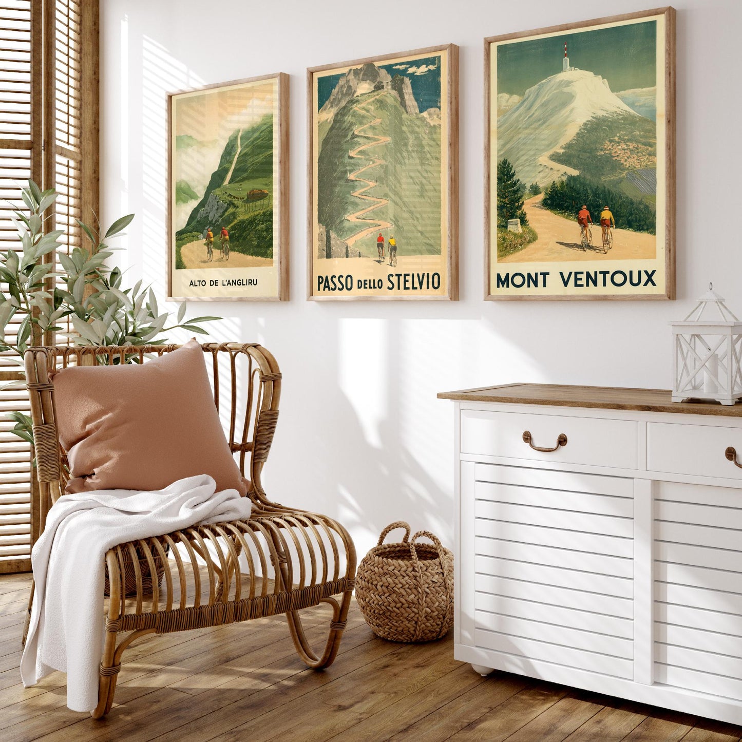 Vintage Cycling Set of Three Art Prints - Alto de l'Angliru, Passo dello Stelvio, Mont Ventoux - Classic Climbs Poster Illustration